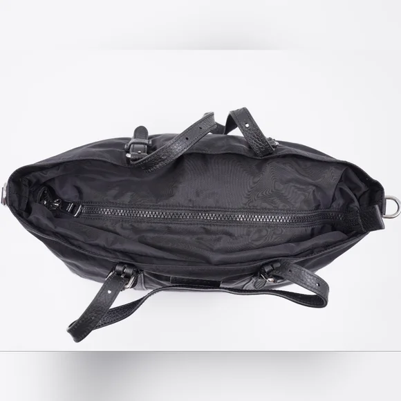 BY26 💚 Gucci GG Nylon Tote Bag - Picture 11 of 13